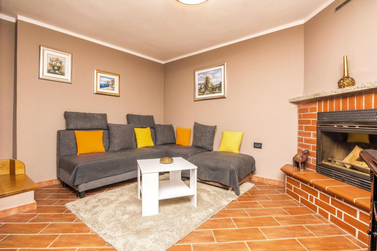 Guest House Marla Slivnica Εξωτερικό φωτογραφία